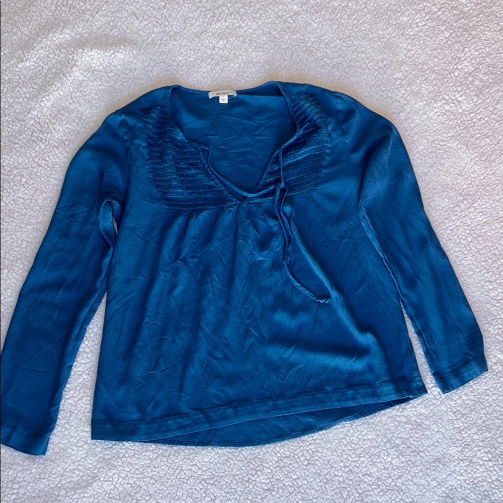 Ella Moss Blue Ruched Tie Front Blouse